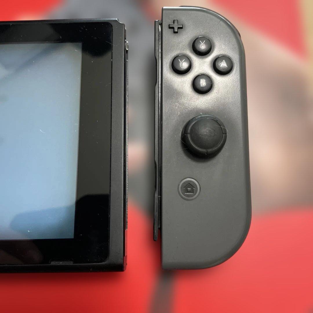 任天堂Switch 本体　グレー