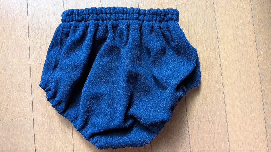 MIZUNO　ATHLETE　ブルマ　紺　ウエスト63　Mサイズ