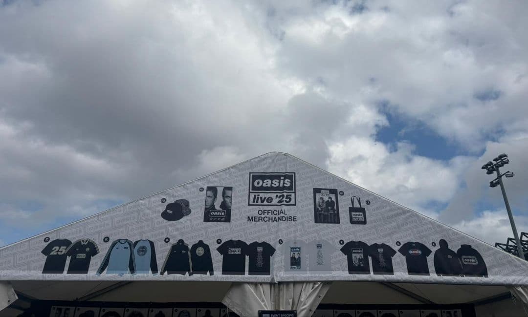 超レア エジンバラ限定 Oasis Adidas Football Shirt