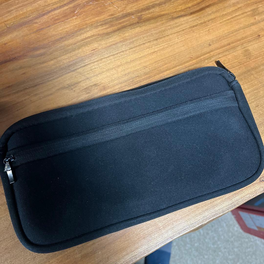 a*u様 美品　使用少ない　Switch 本体 青/オレンジ ソフトケース付き
