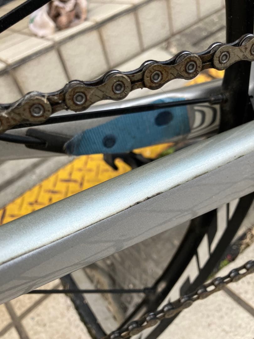 【送料込み価格】Giant ロードバイクDEFY ADVANCED2 Mサイズ