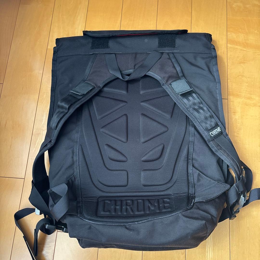 CHROME ブラック ロールトップ リュック