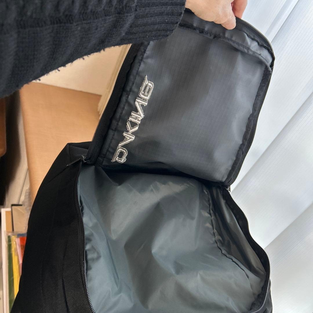 【最終価格/美品】DAKINE50リュック/スノボ/スキー/ブラック メンズ