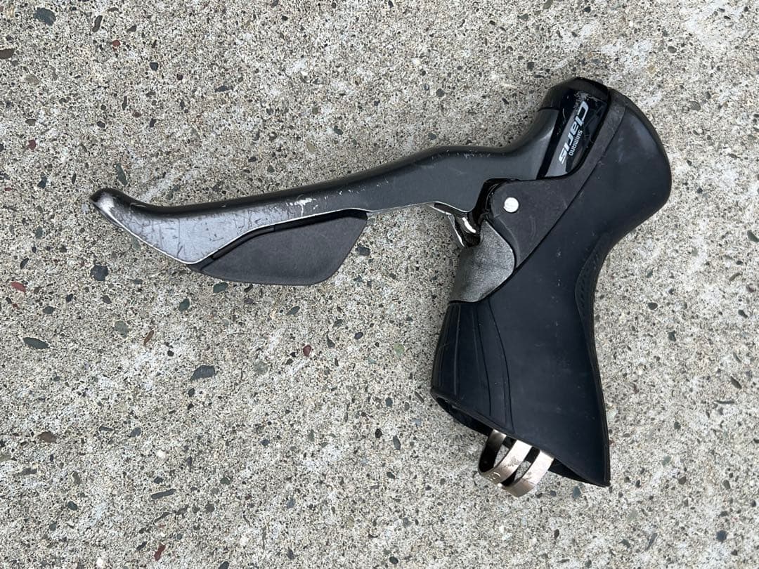 SHIMANO Claris R2000 STIレバー
