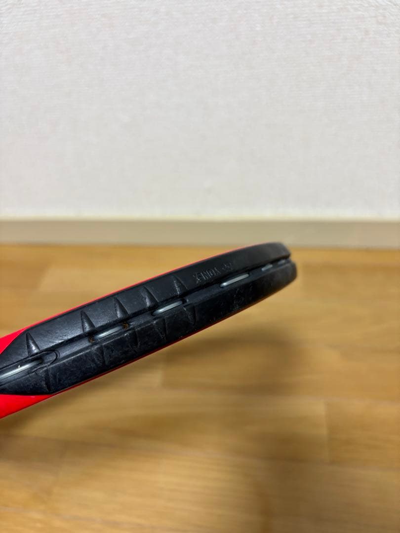 YONEX VCORE SV100 硬式テニスラケットグリップ1