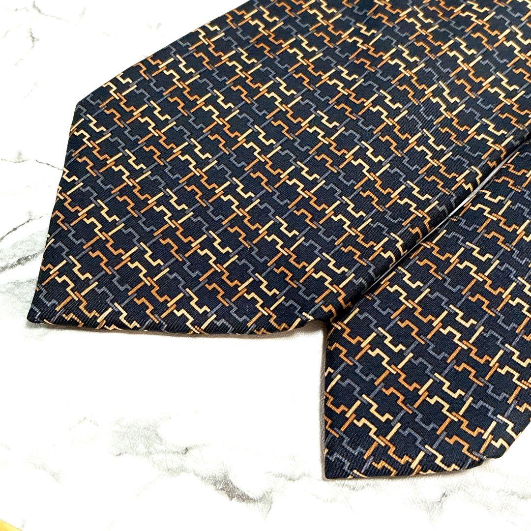 ✨極美品✨エルメス　目を惹く立体3DH柄 マルチカラー　ネクタイ