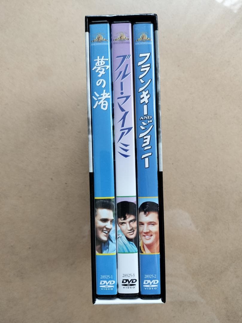 エルヴィス・プレスリー生誕70周フィルムコレクション　3枚組