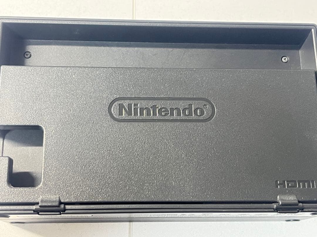 Nintendo Switch ネオンブルー ネオンレッド　本体