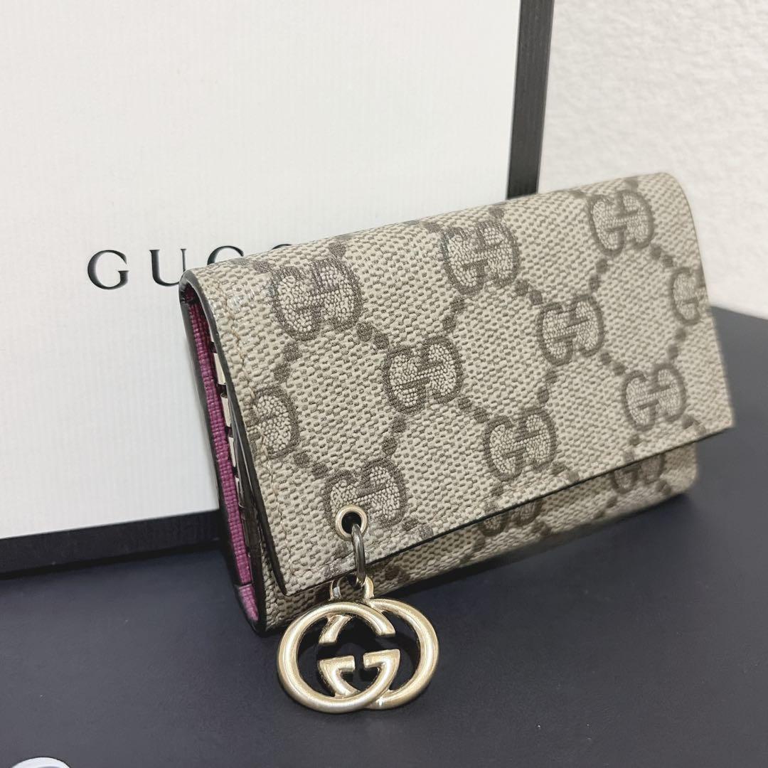 GUCCI GGパターン キーケース