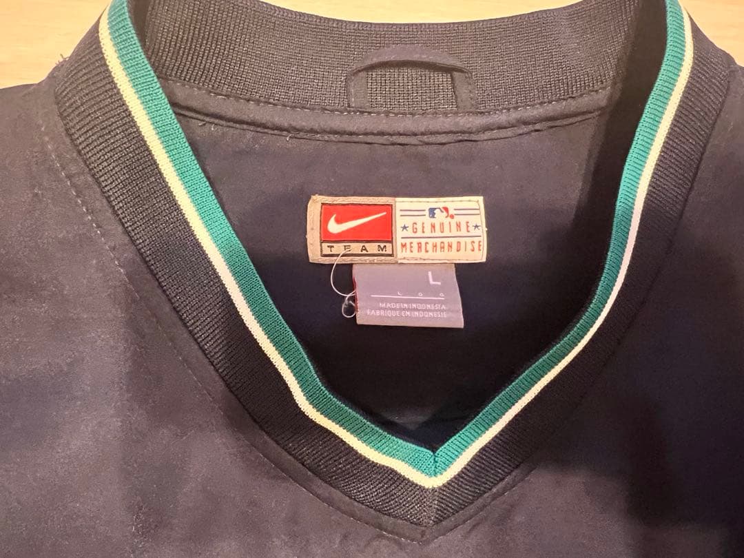 NIKE（ナイキ）MLB シアトル・マリナーズ ナイロンプルオーバー／Lサイズ