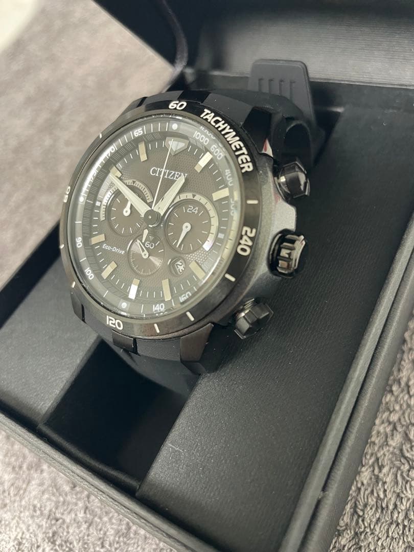 美品✨ベルト新品　シチズン　エコドライブ スポーティクロノ　CA4157-09E