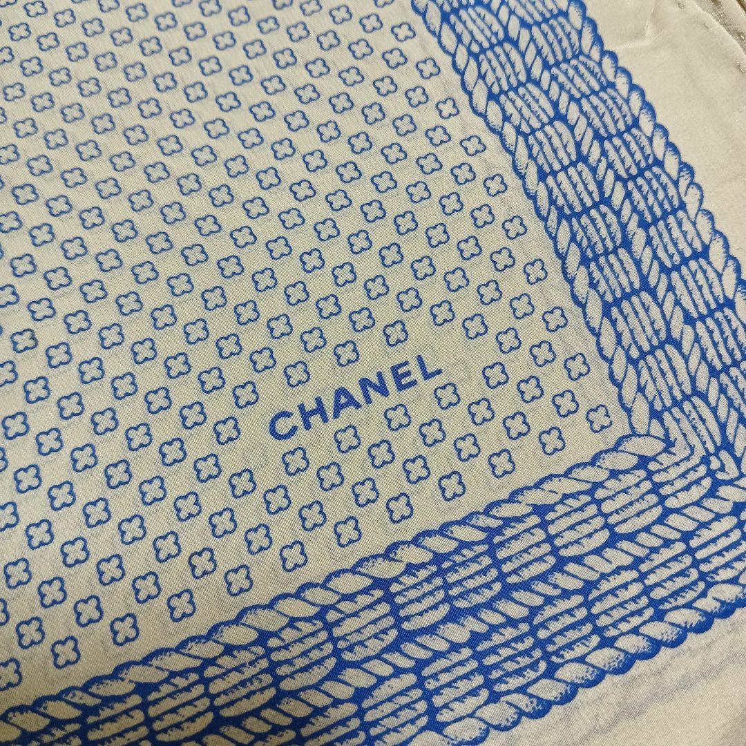 CHANEL シャネル シルク100% 小花文様 スカーフ