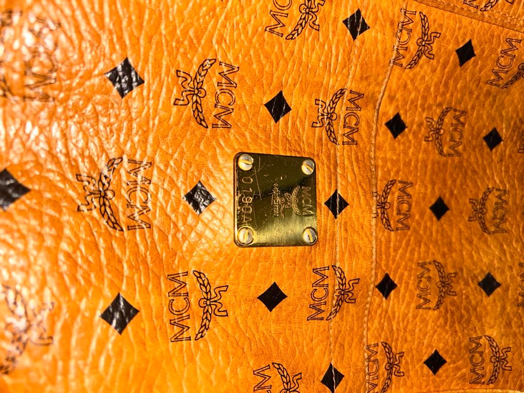 MCM ブラウンレザートートバッグ