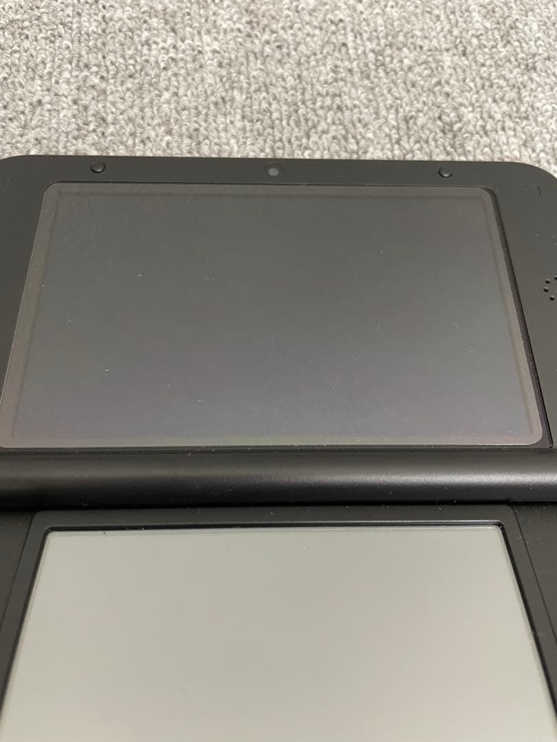 任天堂　3DS LL レッドXブラック