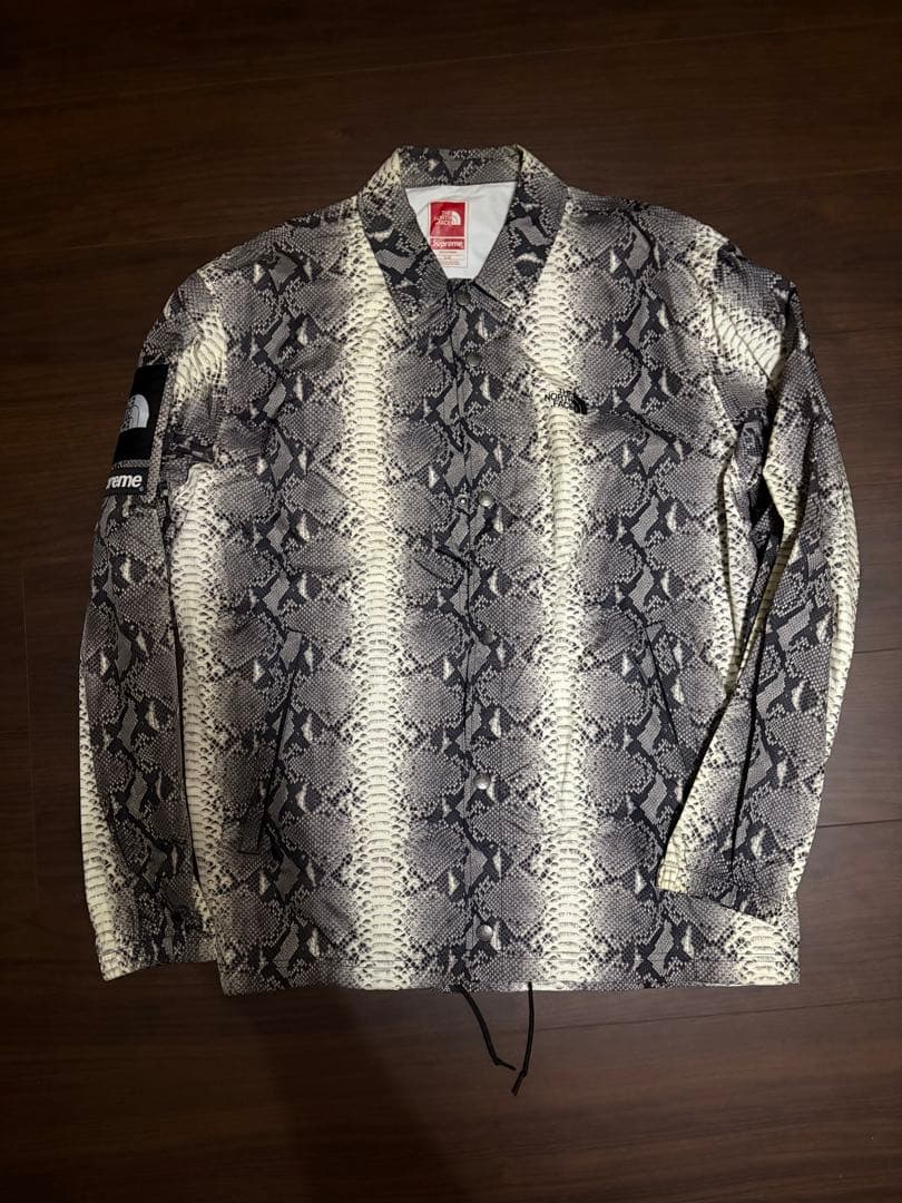 THE NORTH FACE x Supreme スネークスキンコーチジャケット