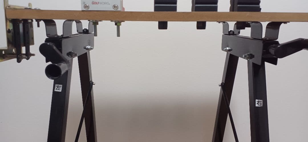 ゴルフ　グリップ交換用　クランプ&溶液受け皿&作業台のセット