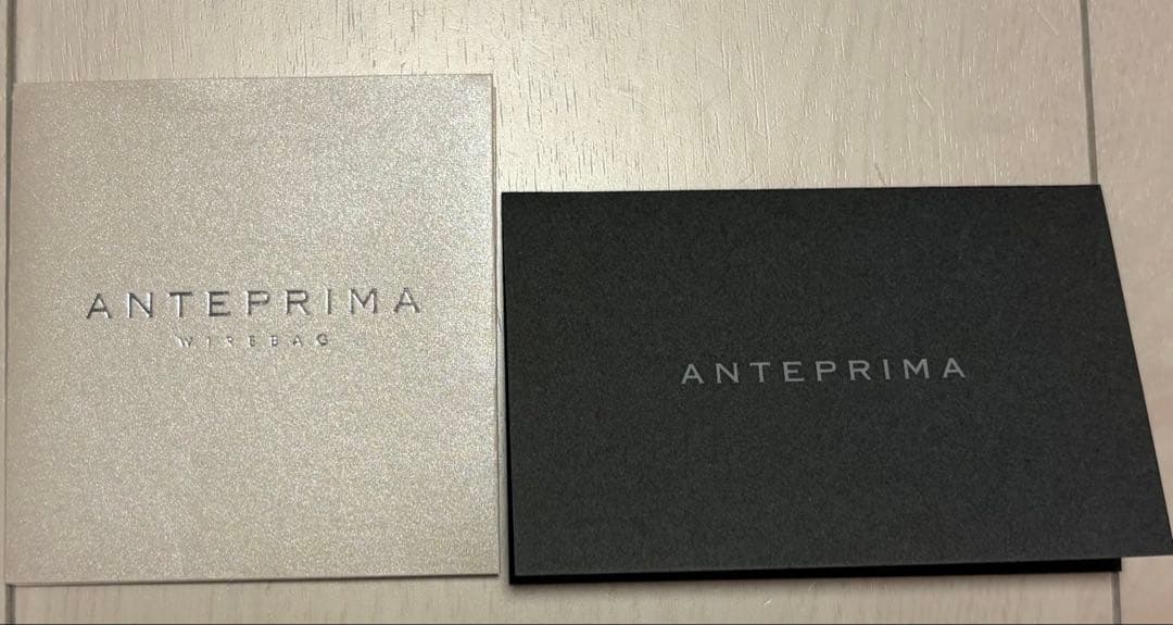 ANTEPRIMA ゴールド バッグ