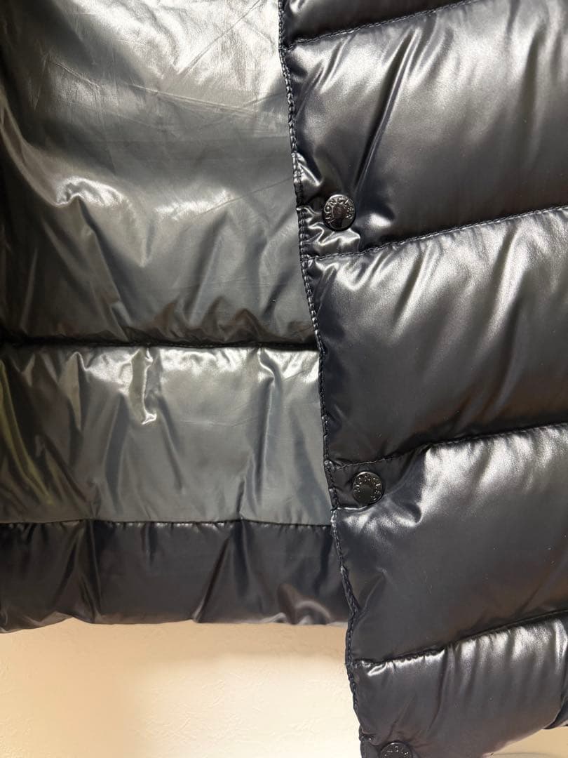 美品　モンクレール　ダウンベスト