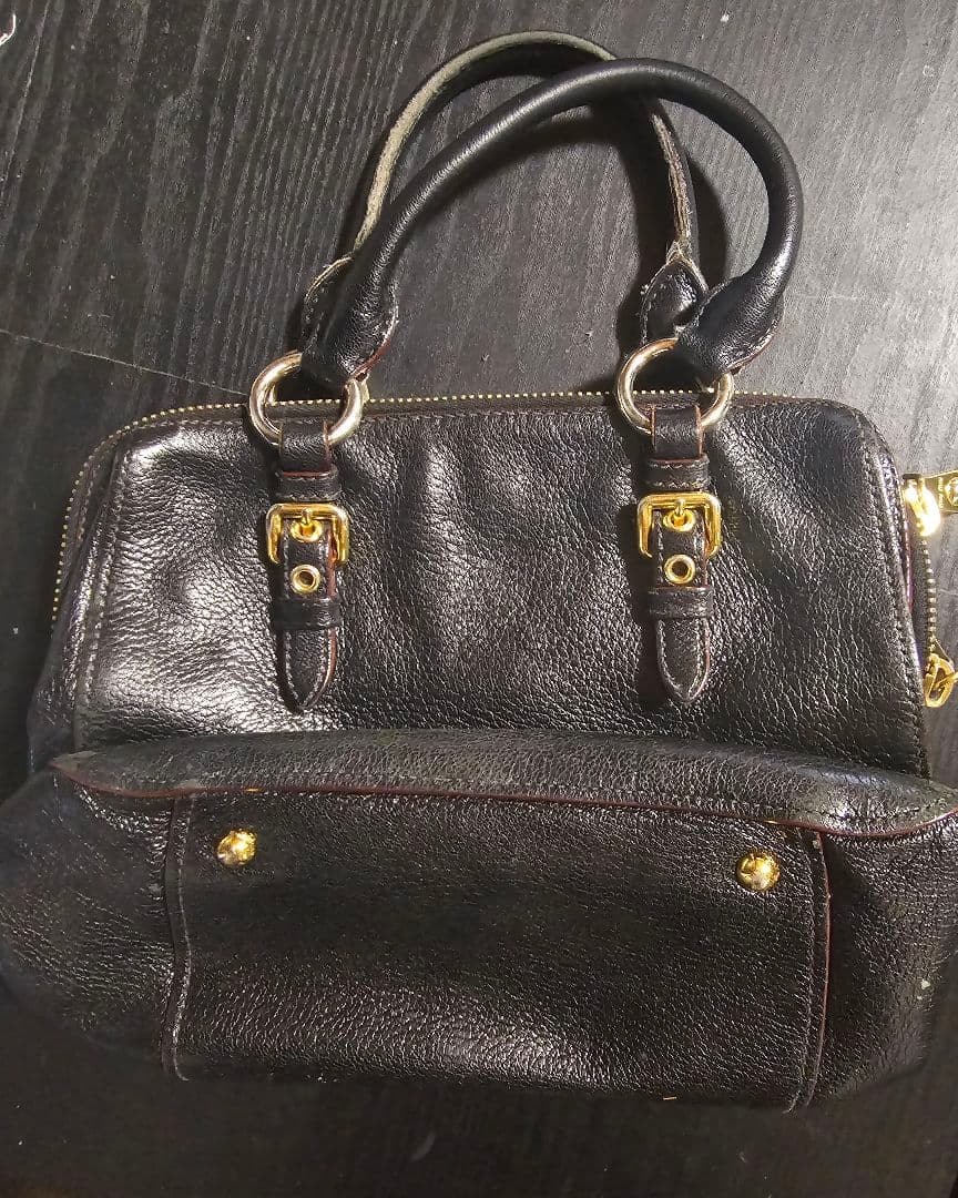 I*!様 Miu Miu 黒 レザー バッグ