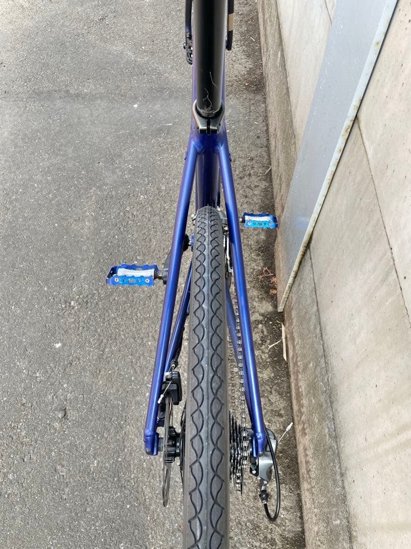 【綺麗だが訳有】トレック　ドマーネ　al2 ディスク　16速　ロードバイク　49