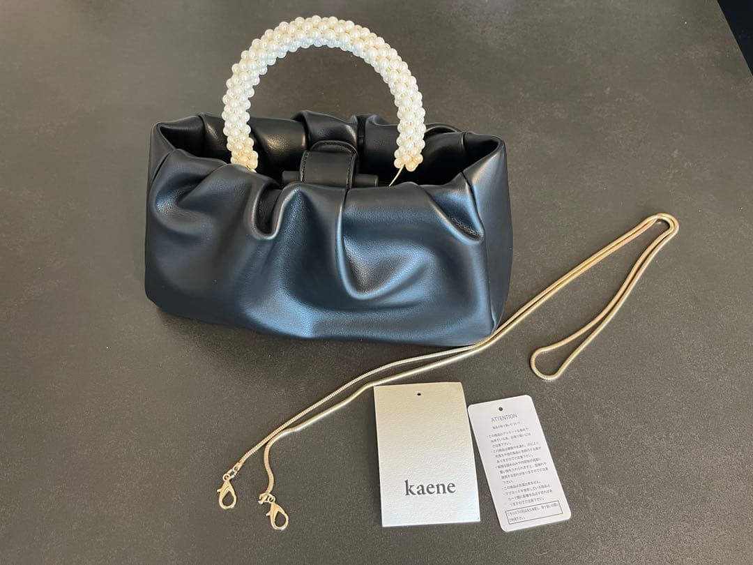 【極美品】kaene カエン　パーティバッグ　結婚式バッグ　お呼ばれ　ブラック