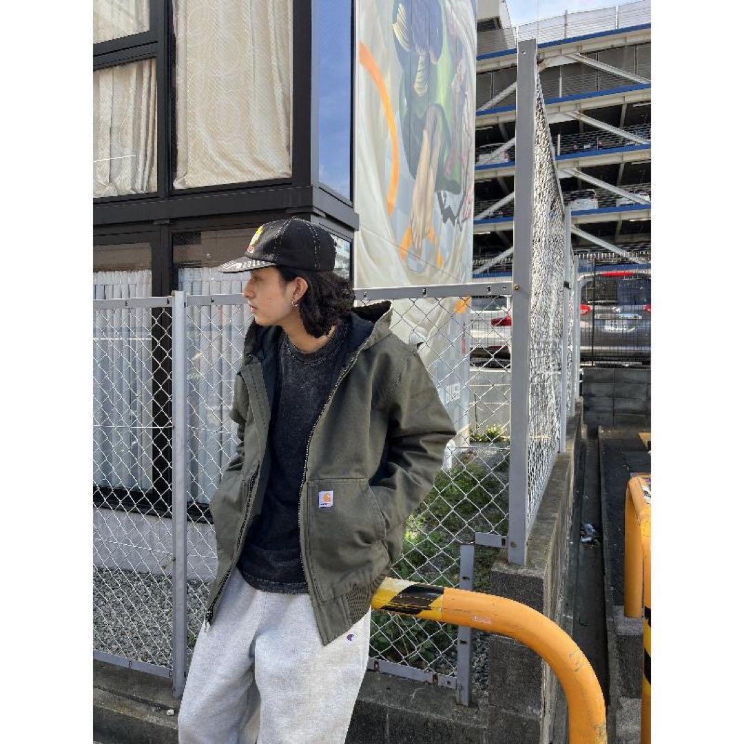 Carhartt アクティブジャケット J130