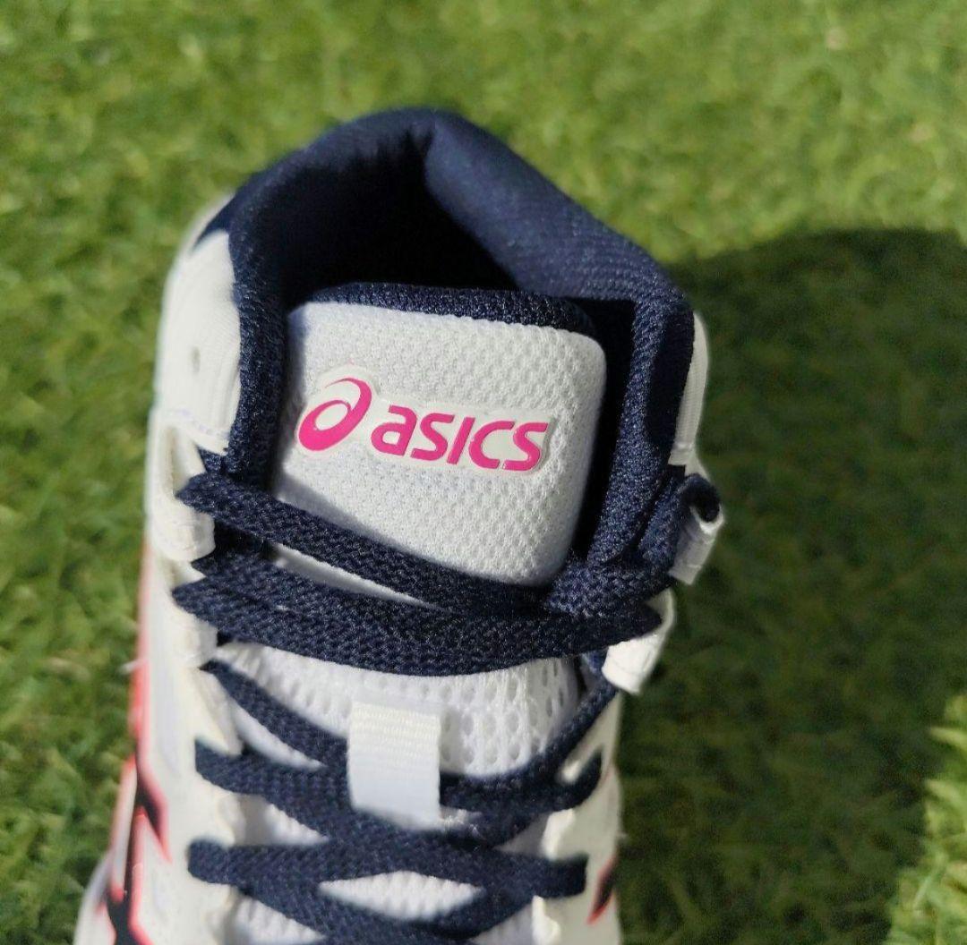 asics ジュニアバスケットシューズ25.0cm