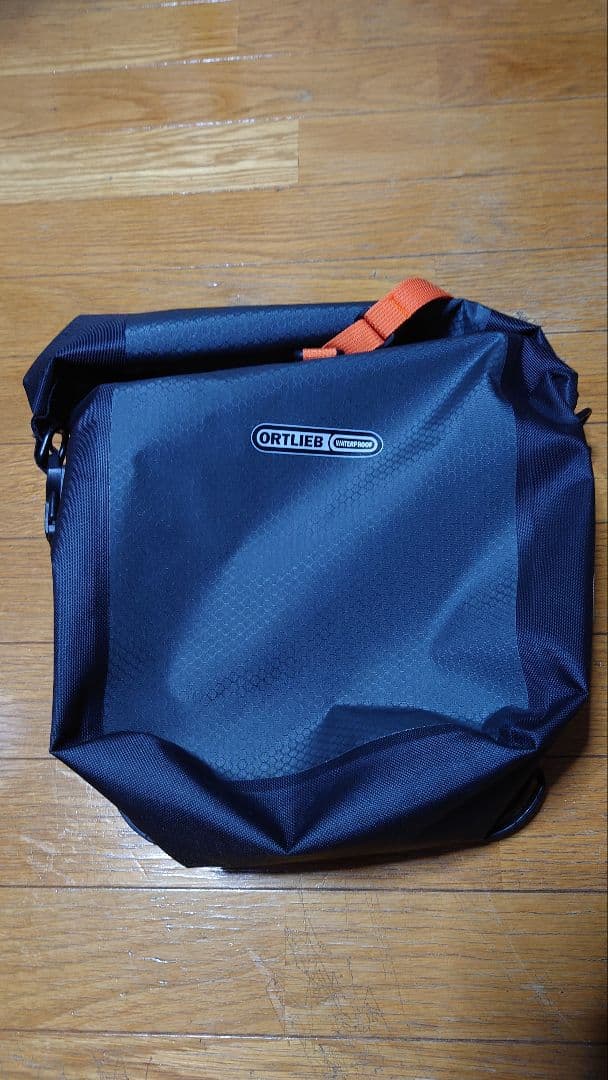 ★ ORTLIEB 防水バッグ 中型 ブラック オルトリーブ　グラベルパック