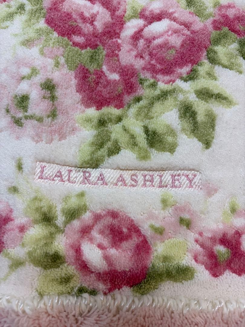 【LAURA ASHLEY】ローラ・アシュレイ　玄関マットバスマット【送料込み】