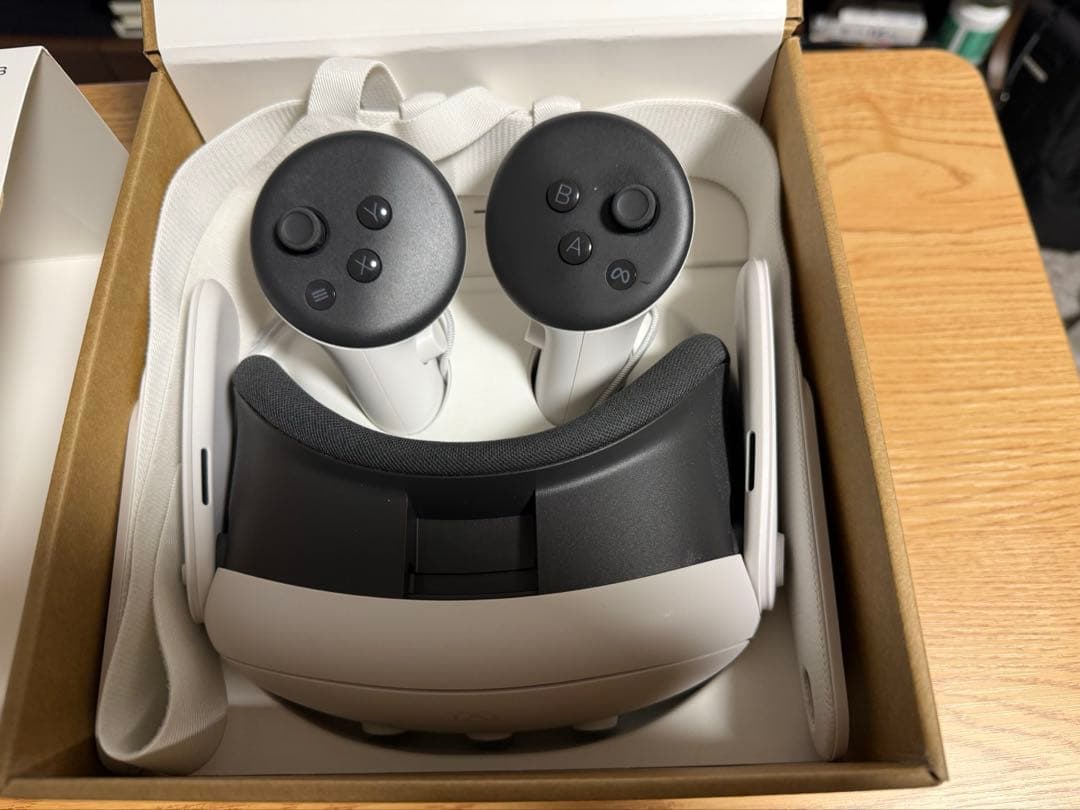  Quest 3 128GB VRヘッドセット＋ストラップ＋充電ドック