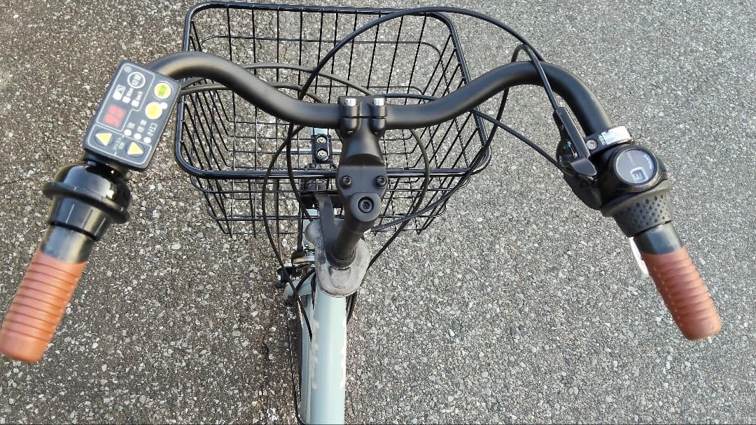 ブリジストン電動アシスト自転車✱ビッケ2✱送料込みの値段ではありません。