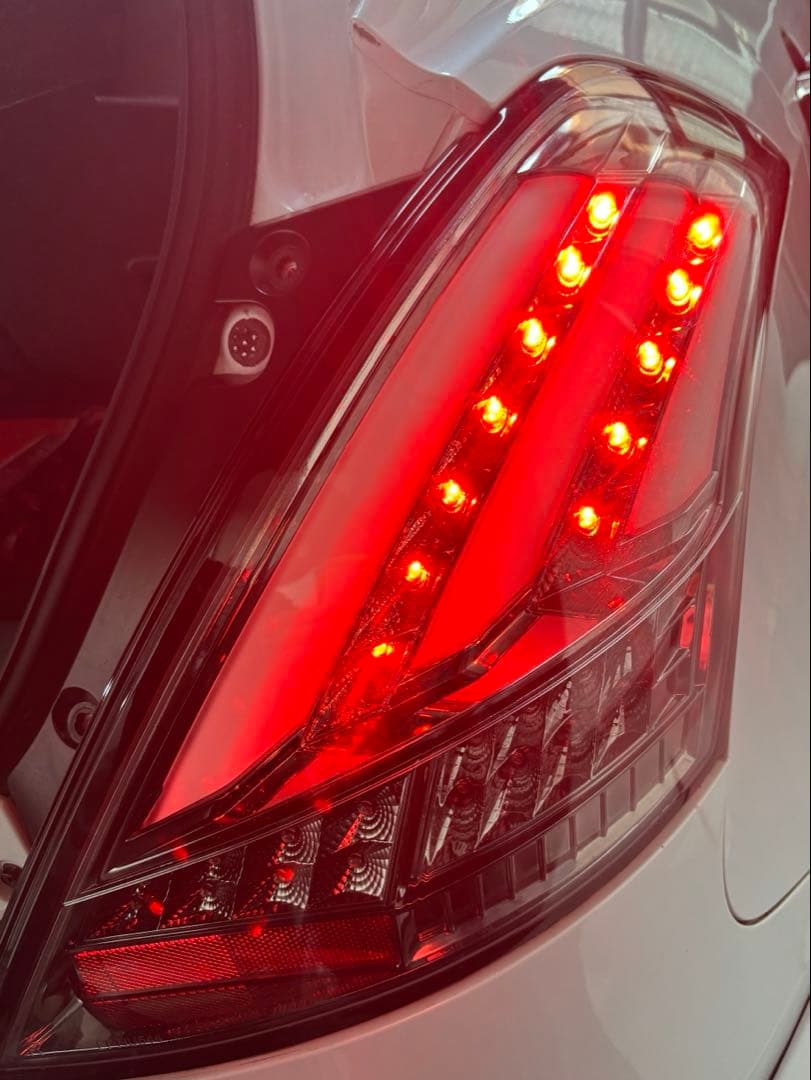 78ワークス ZC32S 流れるウインカー LEDテールライト 変換ハーネス付き