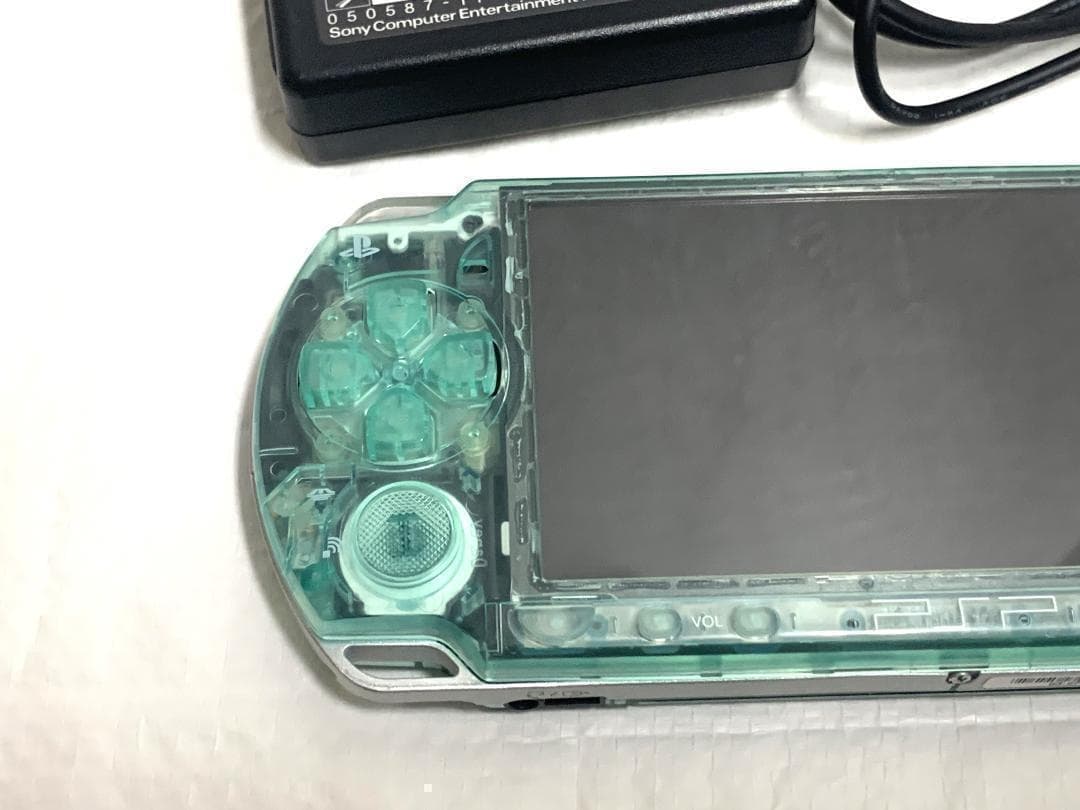 PSP 2000 すぐ遊べるセット【美品・カスタム】スケルトン　グリーン