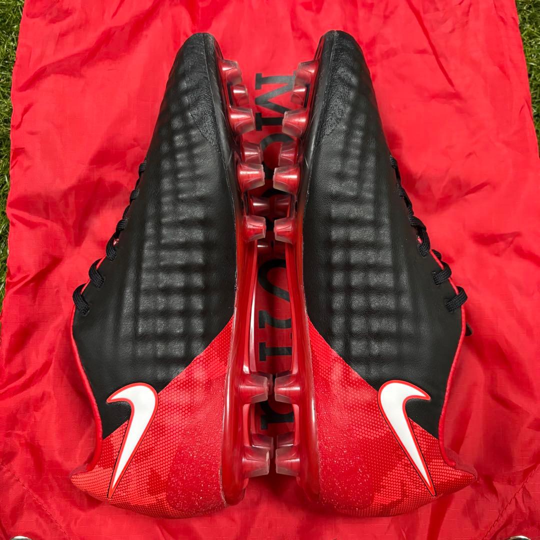 NIKE Magista Opus Ⅱ HG-E 25cm