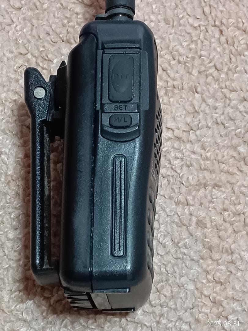 ICOM IC-T8 トランシーバー 3バンド