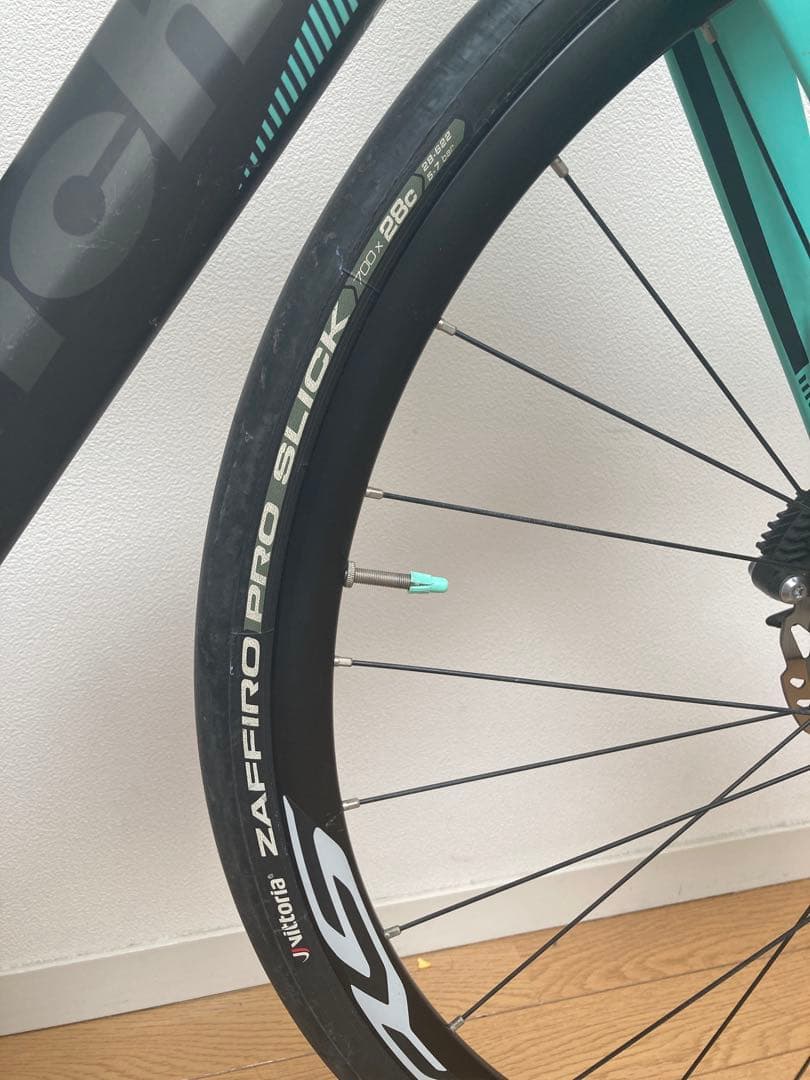 Bianchi Oltre XR3 Disc 希少47 サイズ　 落車なし