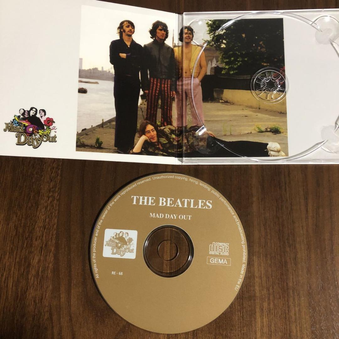 洋楽 MAD DAY OUT-THE EVOLUTION OF REVOLUTION