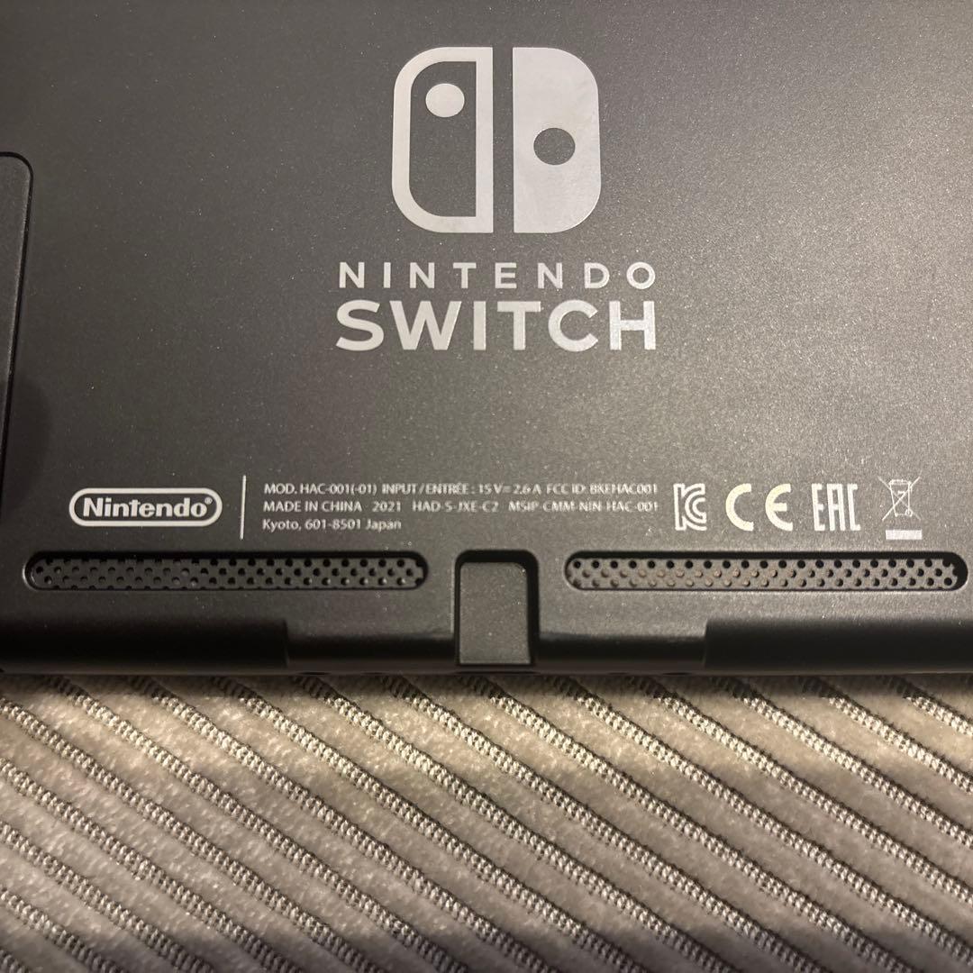 【純正】【箱なし】Nintendo Switch