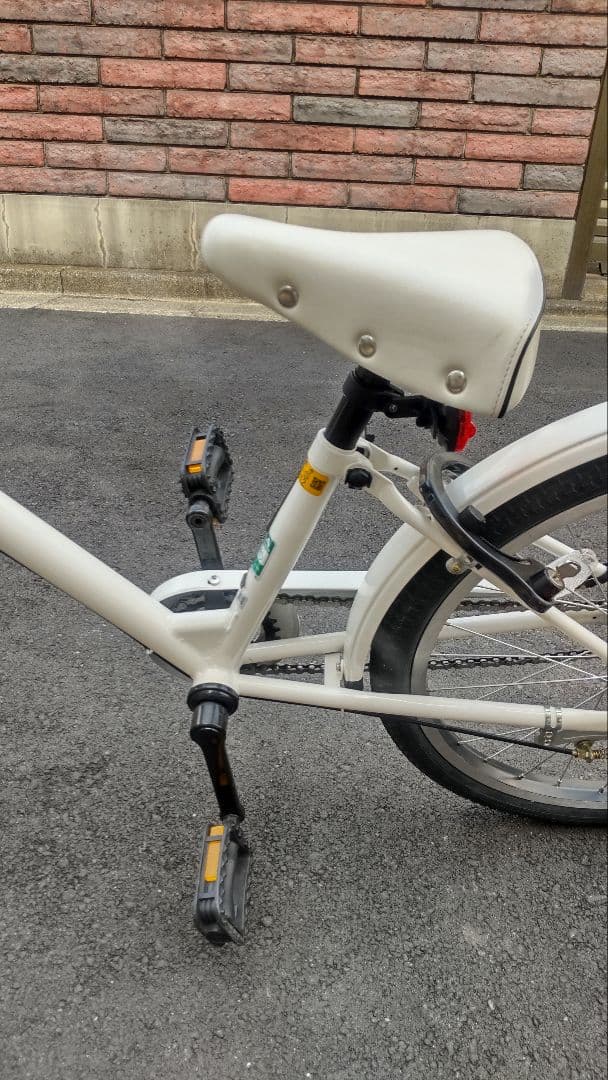 bikke 子供用自転車 ホワイト 前面バスケット付き 22インチ