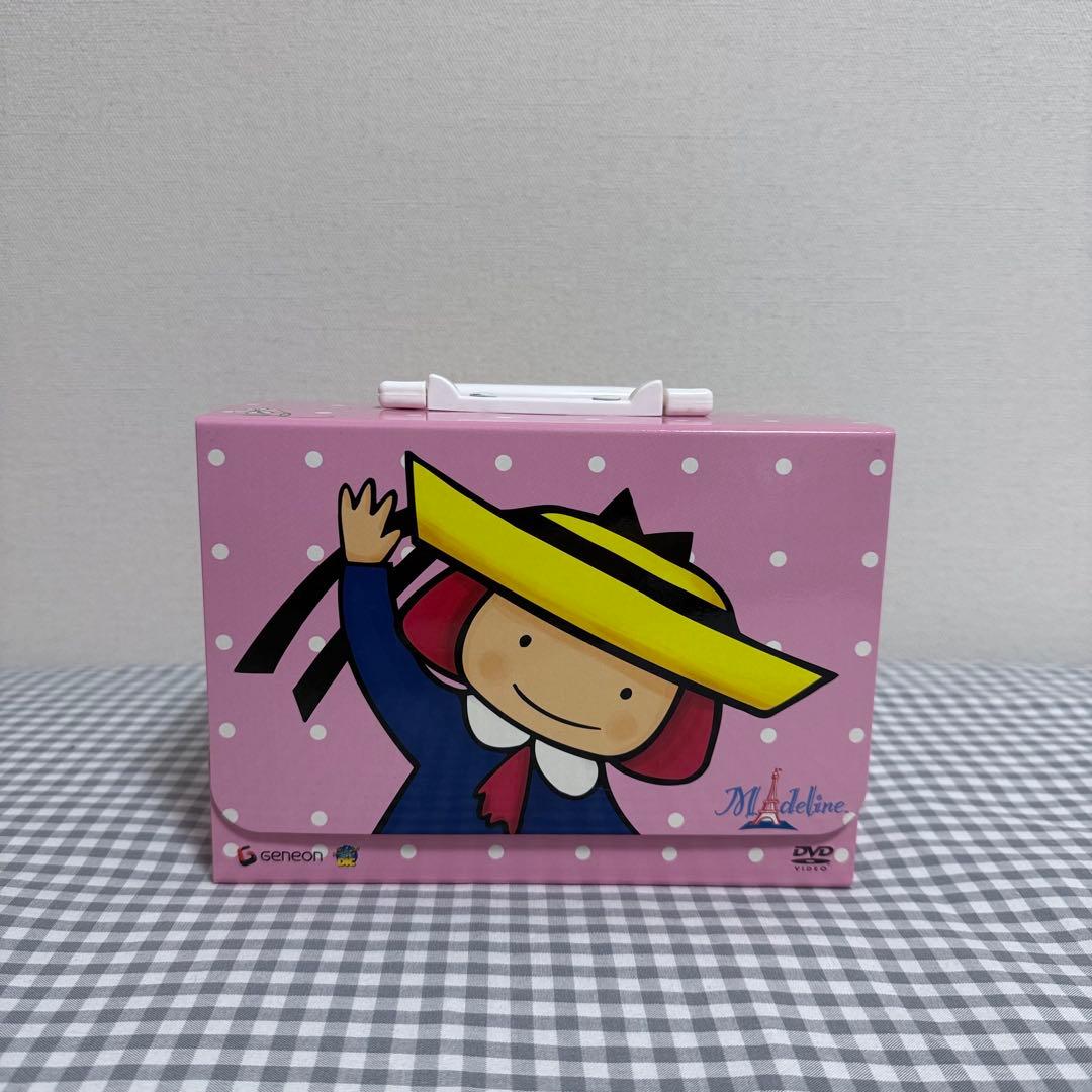 DVDボックスセット マドレーヌちゃん　ぬいぐるみチャーム、ミニタオル付き