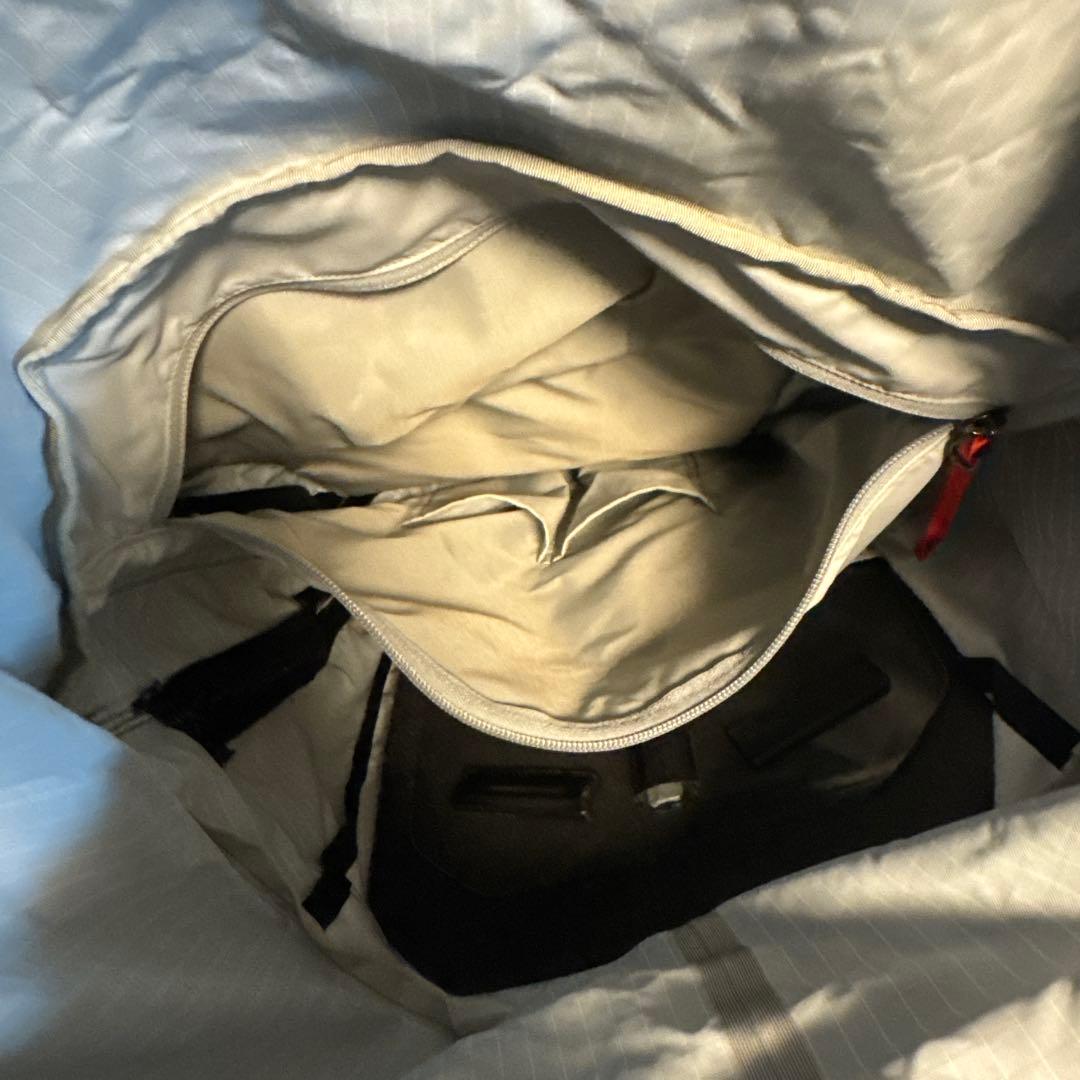 極上レベル！Arc'teryx RUSH SK 32 ブラックバッグ