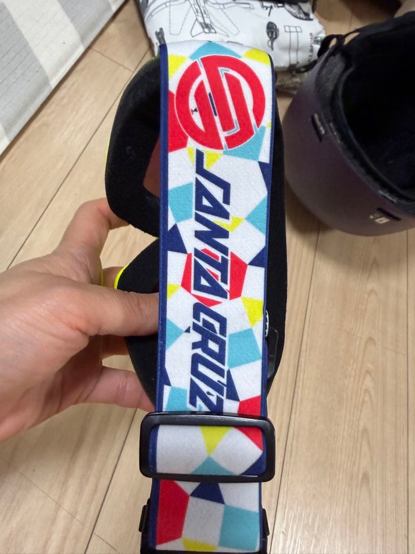 未使用salomonヘルメット　スノーボード　スキー　ウェアセット子ども用