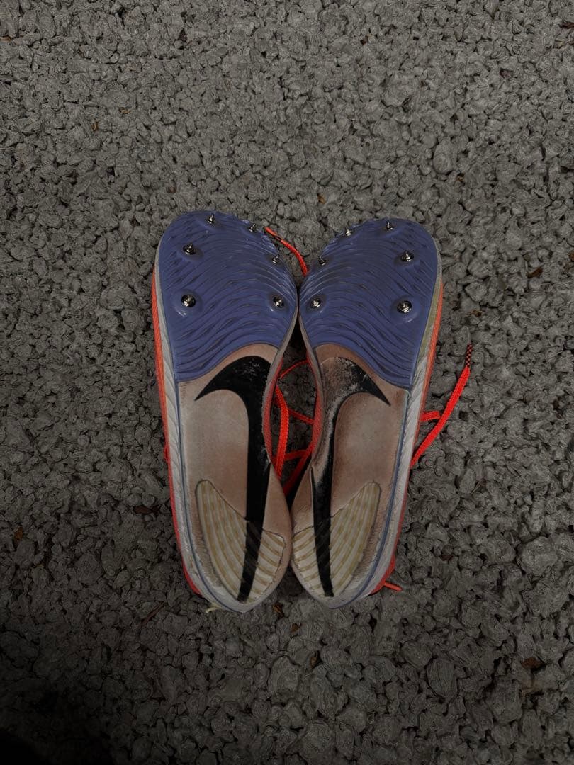 Nike スパイクシューズ オレンジ