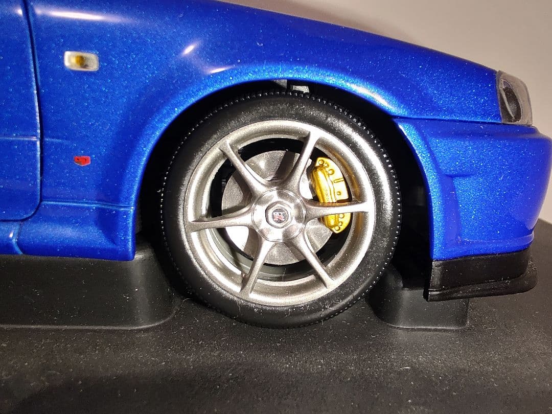 【箱ケースなし】オートアート 1/18 スカイライン R34GT-R