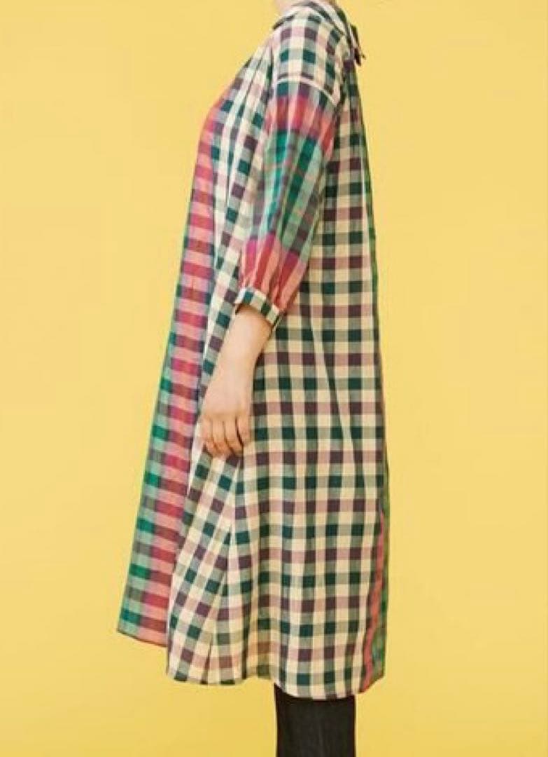 ホコモモラえり付きチェックワンピース