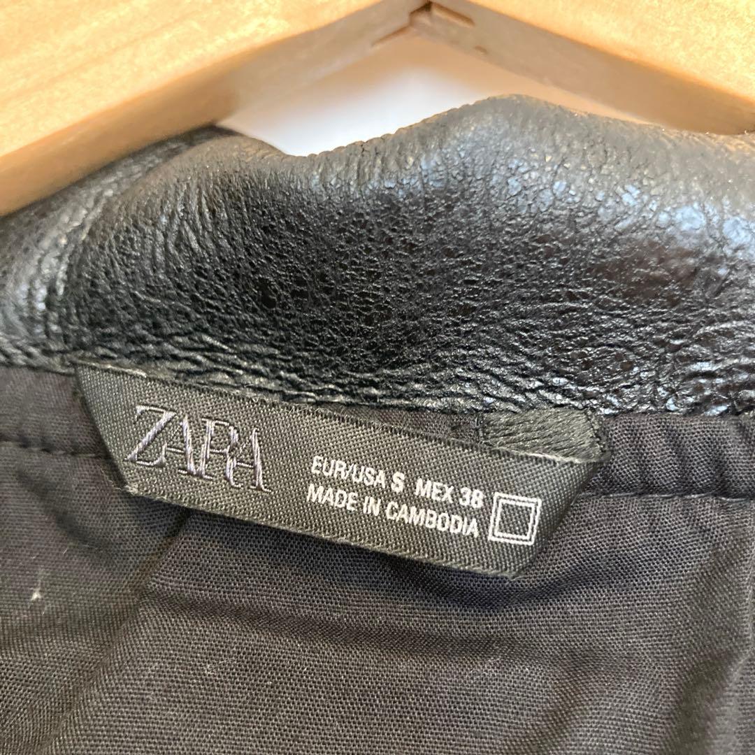 極美品 ZARA レザーパーカー S フーデッドジャケット ザラ 有名人着用