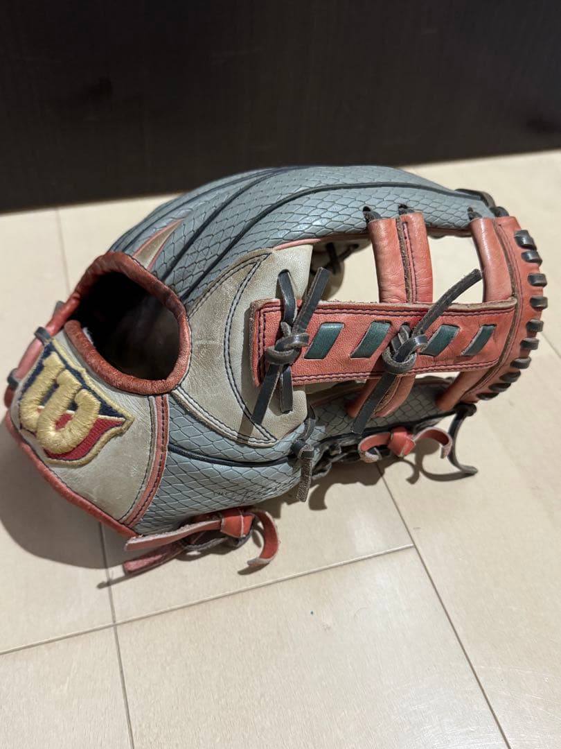 【最終値下げ】Wilson　RHVD5T軟式内野手用　D5型