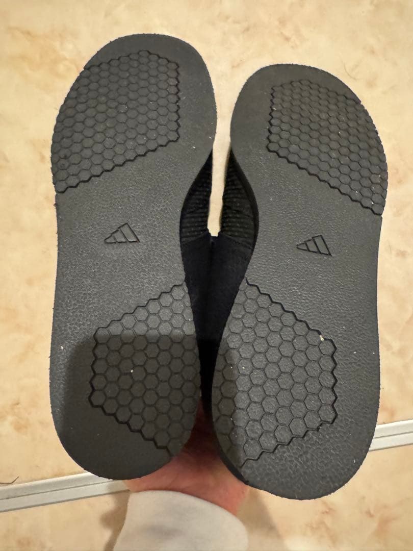 adidas トレーニングシューズ ブラック 26.5cm
