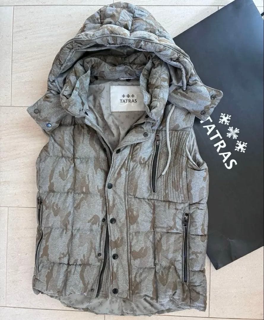 TATRAS✴︎R line✴︎最上位アールライン フード付カモフラ柄ダウンベストL