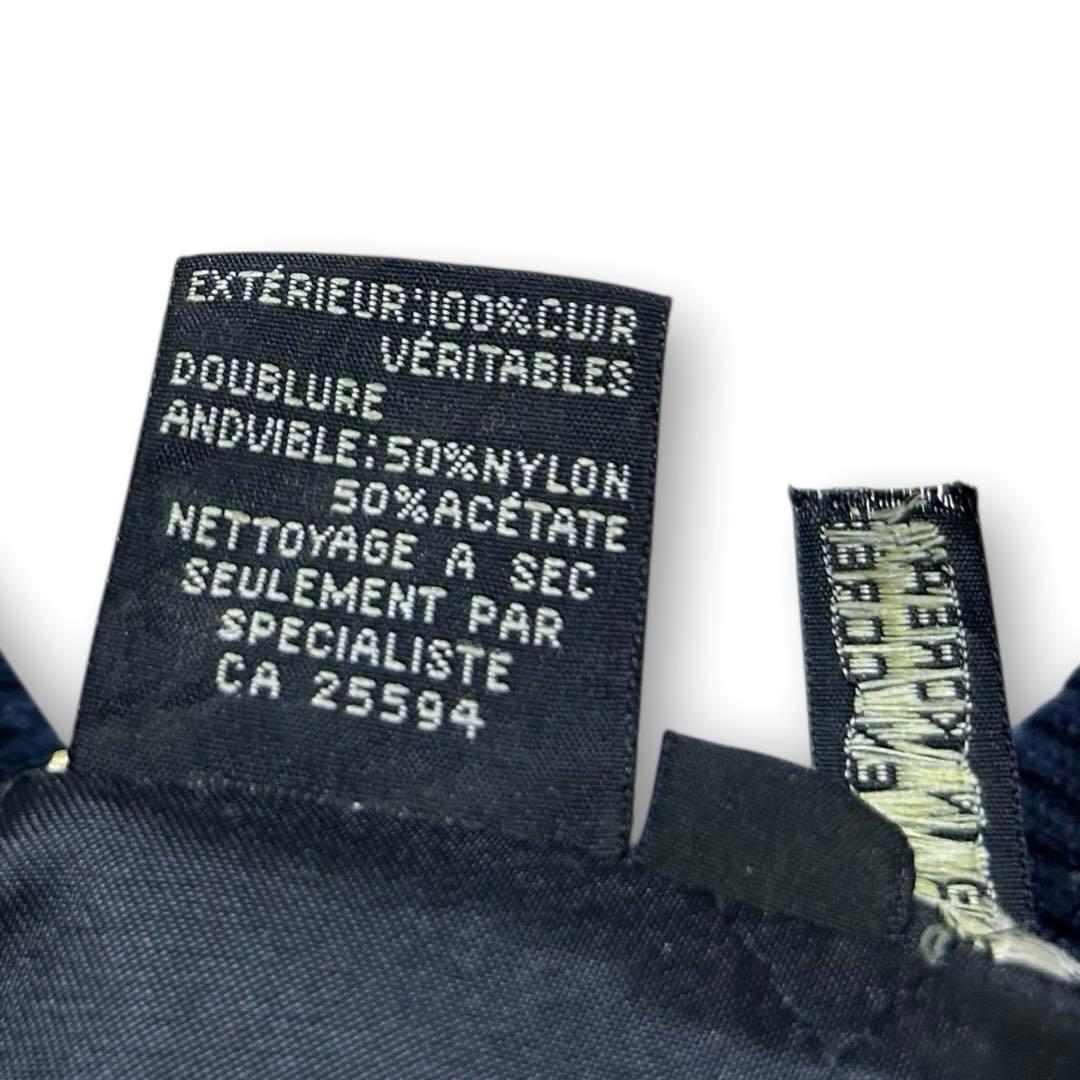 美品 AVIREX 刺繍 アーチロゴ オールレザー スタジャン S 短丈
